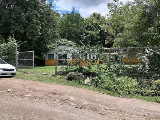 Propiedad en Venta en Lago de Coatepeque, Santa Ana – Amplios Espacios y Múltiples Posibilidades de Uso