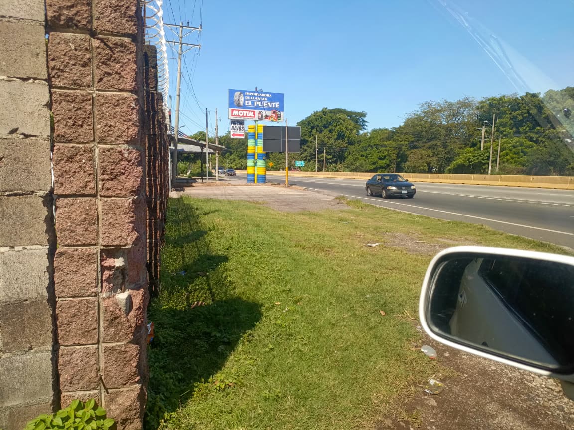 Dos Lotes en Venta de 20 x 45 m en Excelente Zona