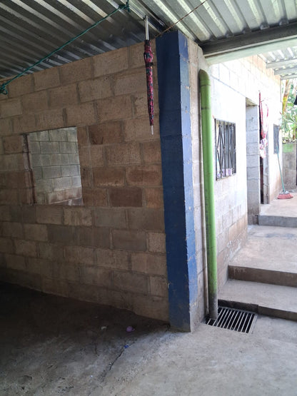 Casa en Venta en Colonia Loma Linda 2 – Cantón El Chayal