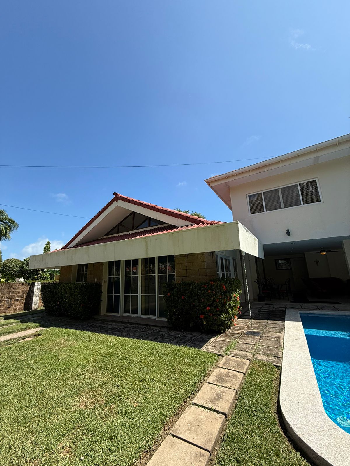 Propiedad Frente al Mar en Venta | Playa El Cuco, San Miguel