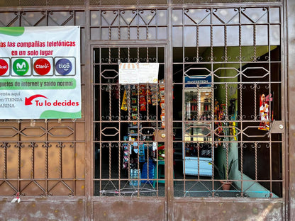 Casa con Local Comercial en Ubicación Estratégica en Chinameca, San Miguel