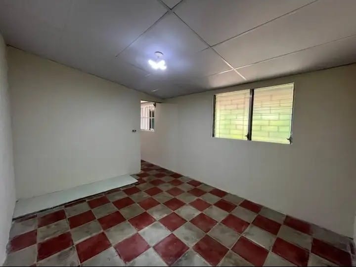 Casa en Venta en Chalchuapa – Excelente Ubicación a una Cuadra de la Carretera Panamericana