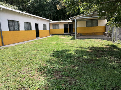 Propiedad en Venta en Lago de Coatepeque, Santa Ana – Amplios Espacios y Múltiples Posibilidades de Uso
