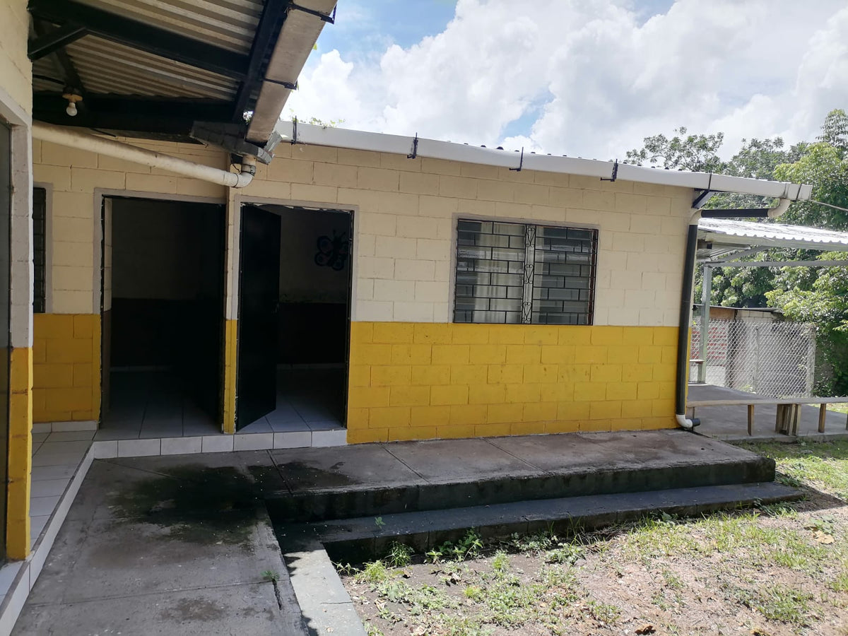 Propiedad en Venta en Lago de Coatepeque, Santa Ana – Amplios Espacios y Múltiples Posibilidades de Uso