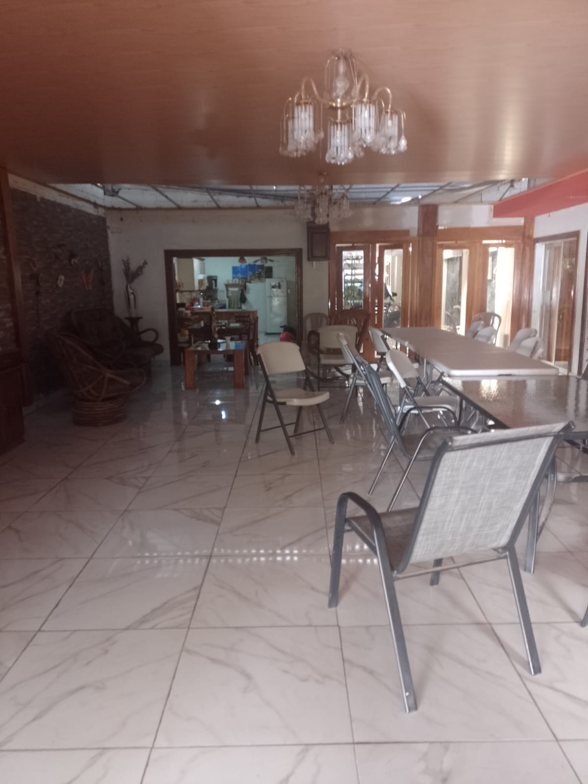Gran Propiedad Comercial y Residencial en el Corazón de Candelaria, La Frontera