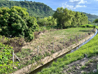 Terreno Estratégico en Venta Frente al Boulevard Claudia Lars | Ideal para Inversión y Desarrollo Comercial
