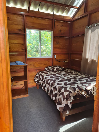 Finca en Venta en Jayaque, La Libertad | 39,000 Varas² con Cultivo de Café y Acceso a Orilla de Calle