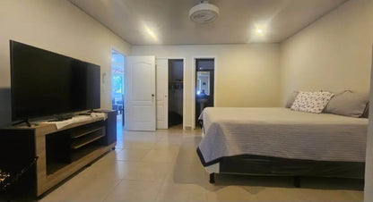 Terreno con 2 Casas Independientes en Joyas del Pacífico – Costa del Sol