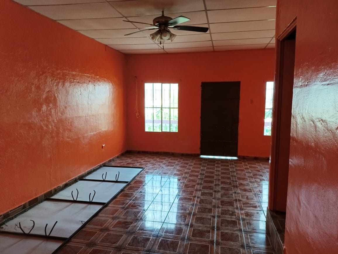 Casa de Una Sola Planta en Venta – Amplios Espacios y Excelente Oportunidad